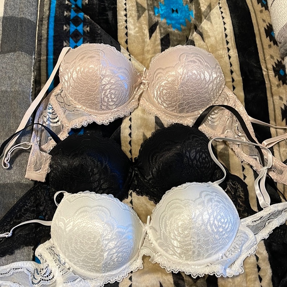 Padded push up bras 36C